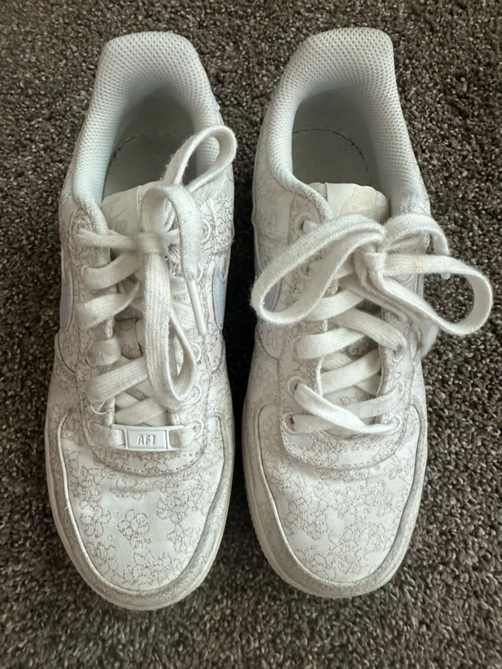 Nike Air Force 1 Low Floral Jacquard Beige White Sneakers Size 5Y/6.5 Women